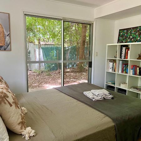 Jikinerita Homestay Nelly Bay Екстер'єр фото
