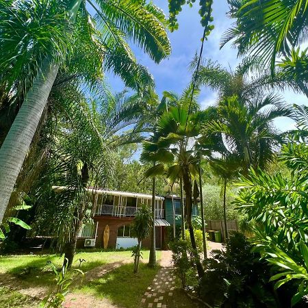 Jikinerita Homestay Nelly Bay Екстер'єр фото